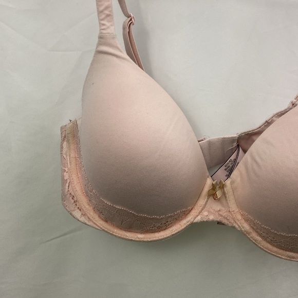 Body By Victoria’s Secret 34D Bra Lined Perfect Coverage Light Pink Lace - Picture 2 of 15